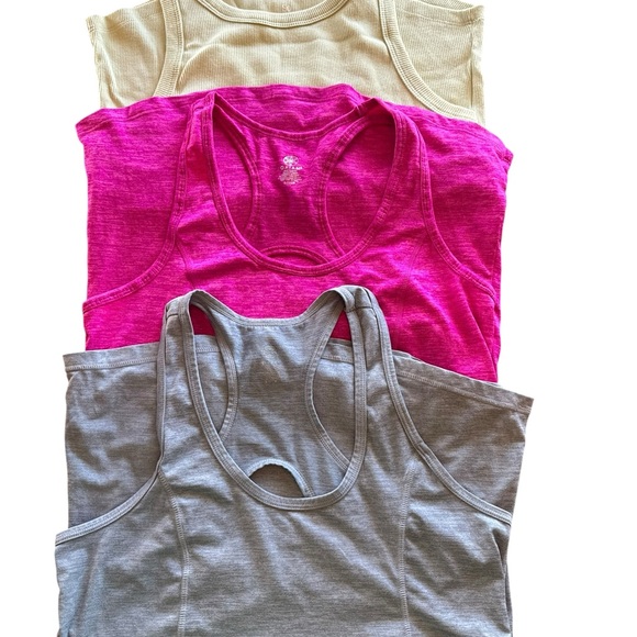 GAIAM Tops - GAIAM Cream and Pink Sleeveless Tank Top